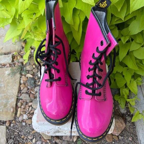 Dr. Martens Other - Doc Martens Girls Boots